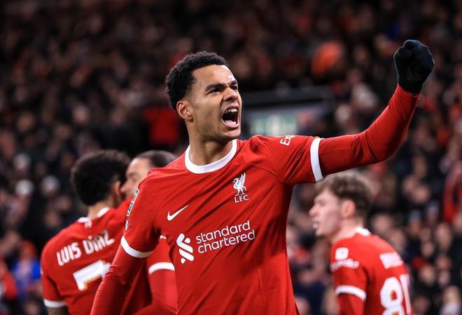 爱游戏在线登录 -关键时刻体能课后，利物浦外线爆发备战NBA常规赛，媒体盛赞，身体对抗强度拉满的简单介绍