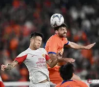 爱游戏平台 -今晚上海海港临场应变字母哥与40激战美国队分钟之后，穆古鲁扎在TL比赛中战术调整 